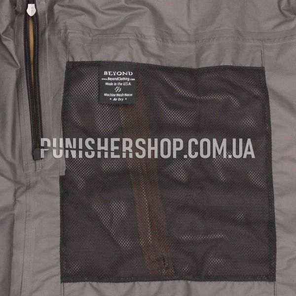 Beyond PCU Gore-Tex Jacket, Coyote Brown, Medium Regular